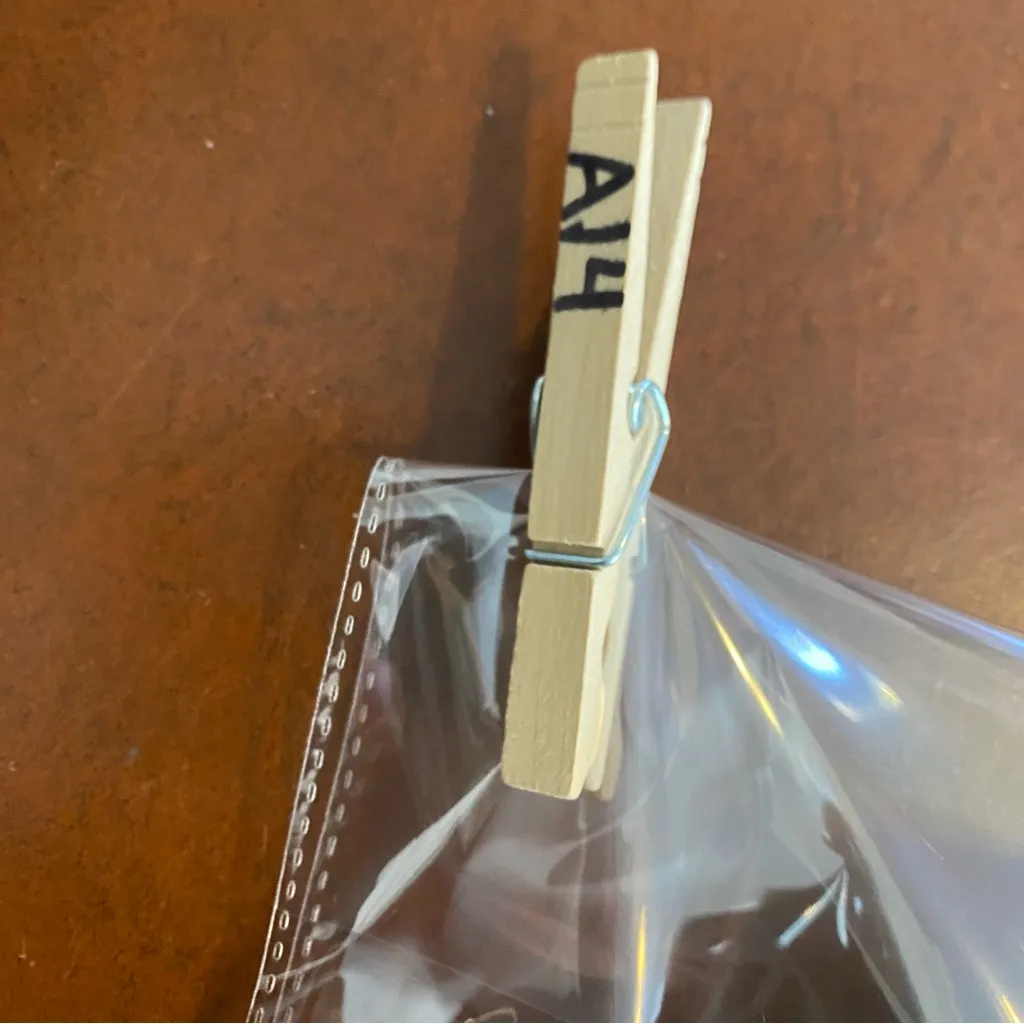 TRUE & CO True Body V Neck Bra size large in dulce Tan - Image 6