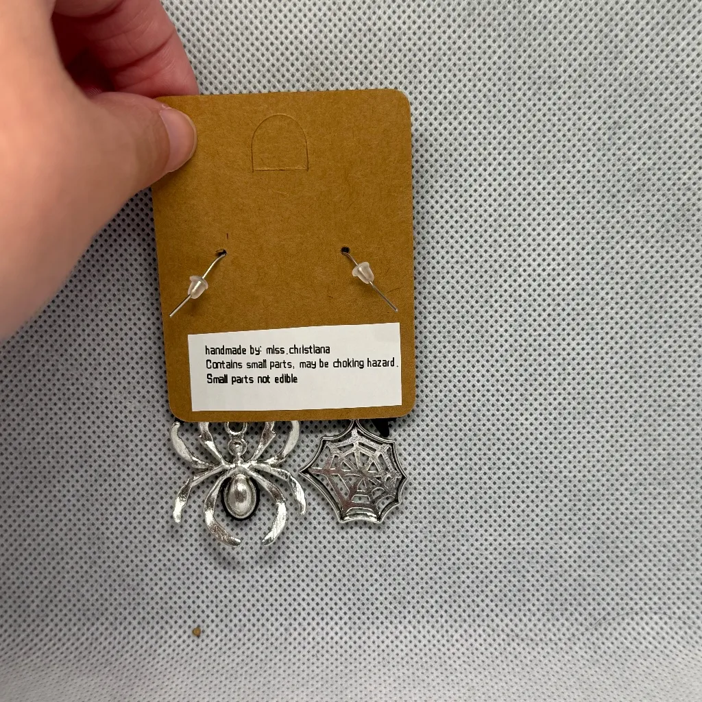 Handmade Bow Spider and Spider Web Earrings Black - Image 2