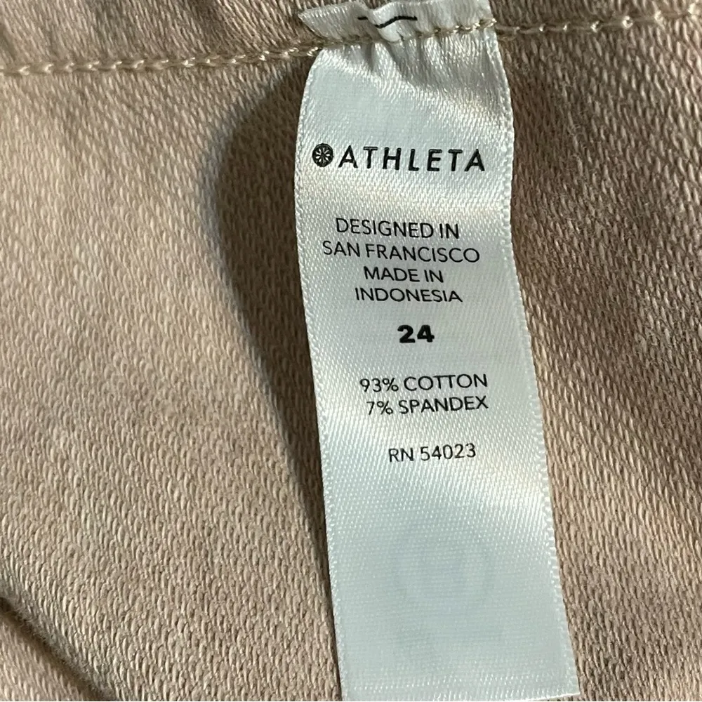 Athleta Women’s Farallon Heathered Shorts - Image 12