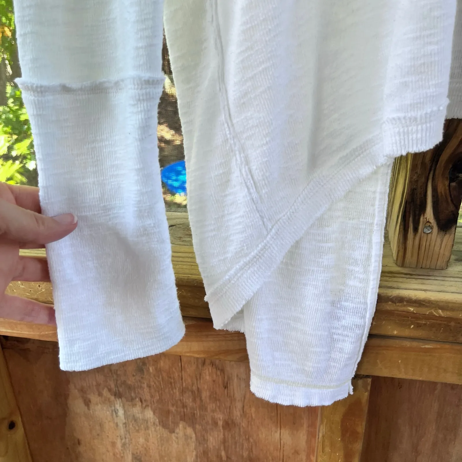 Free People We The Free Tara Split Back Turtle Neck Top White Size M - Image 5