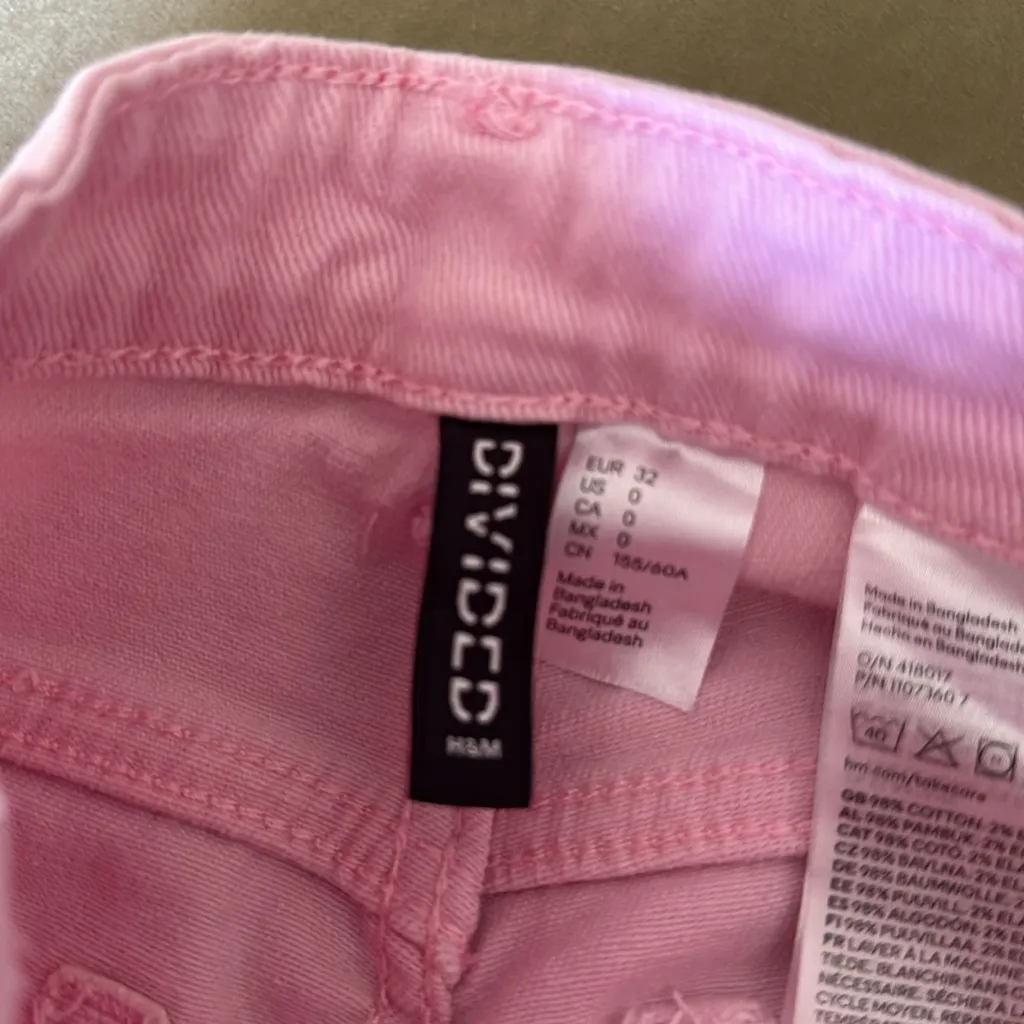 H & M Divided High Rise Wide Leg Pink Denim Jeans - Image 5