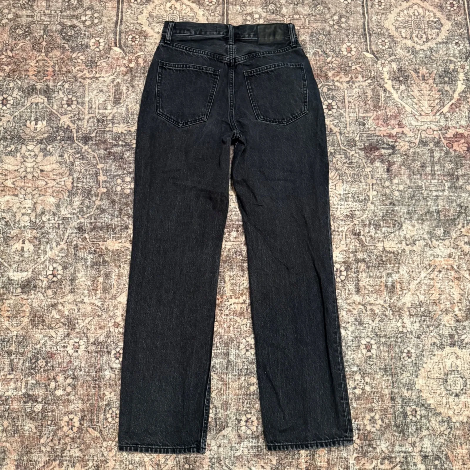 Aritzia Denim Forum Joni High Rise Loose Jeans – Black Wash – Size 24 / 29L - Image 3