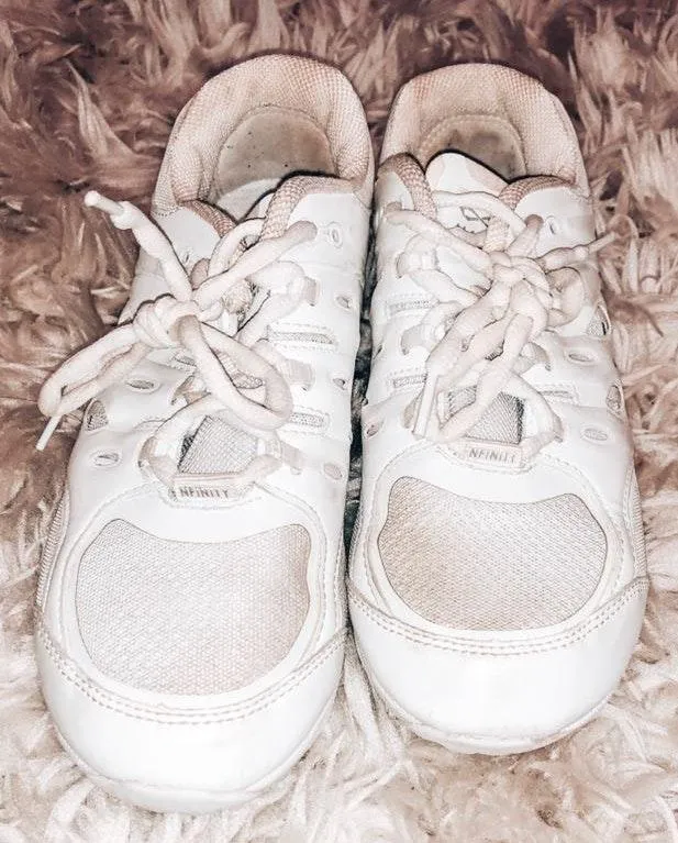 Halo Cheer Tumbling Shoes White Size 7.5 - Image 2