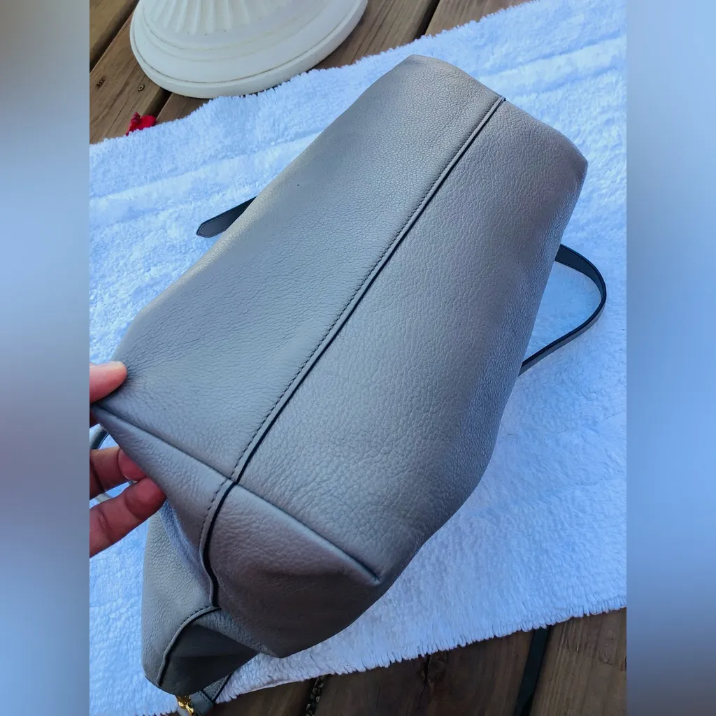 NICE genuine leather PRADA tote bag 💖 - Image 7