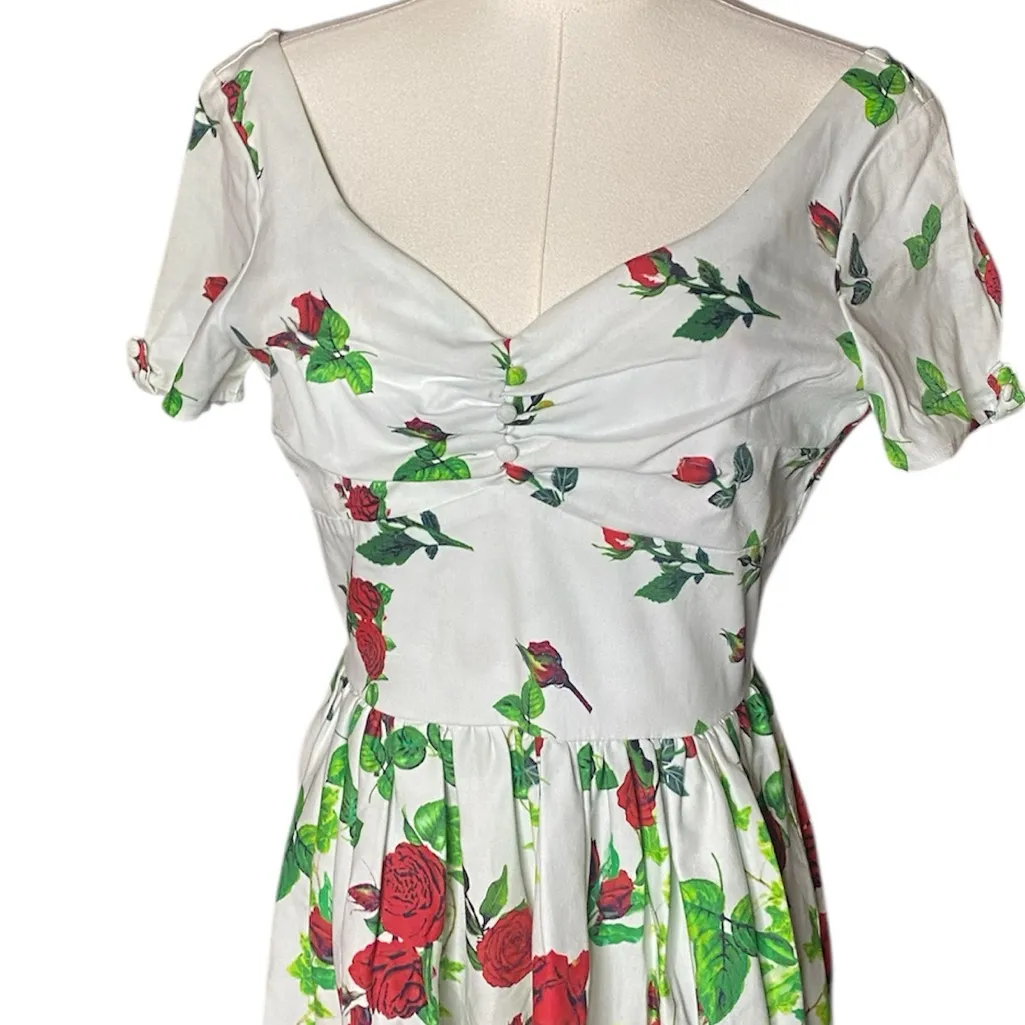 Unique Vintage Red Rose Floral Print Retro Pin Up Swing Dress Size M - Image 3