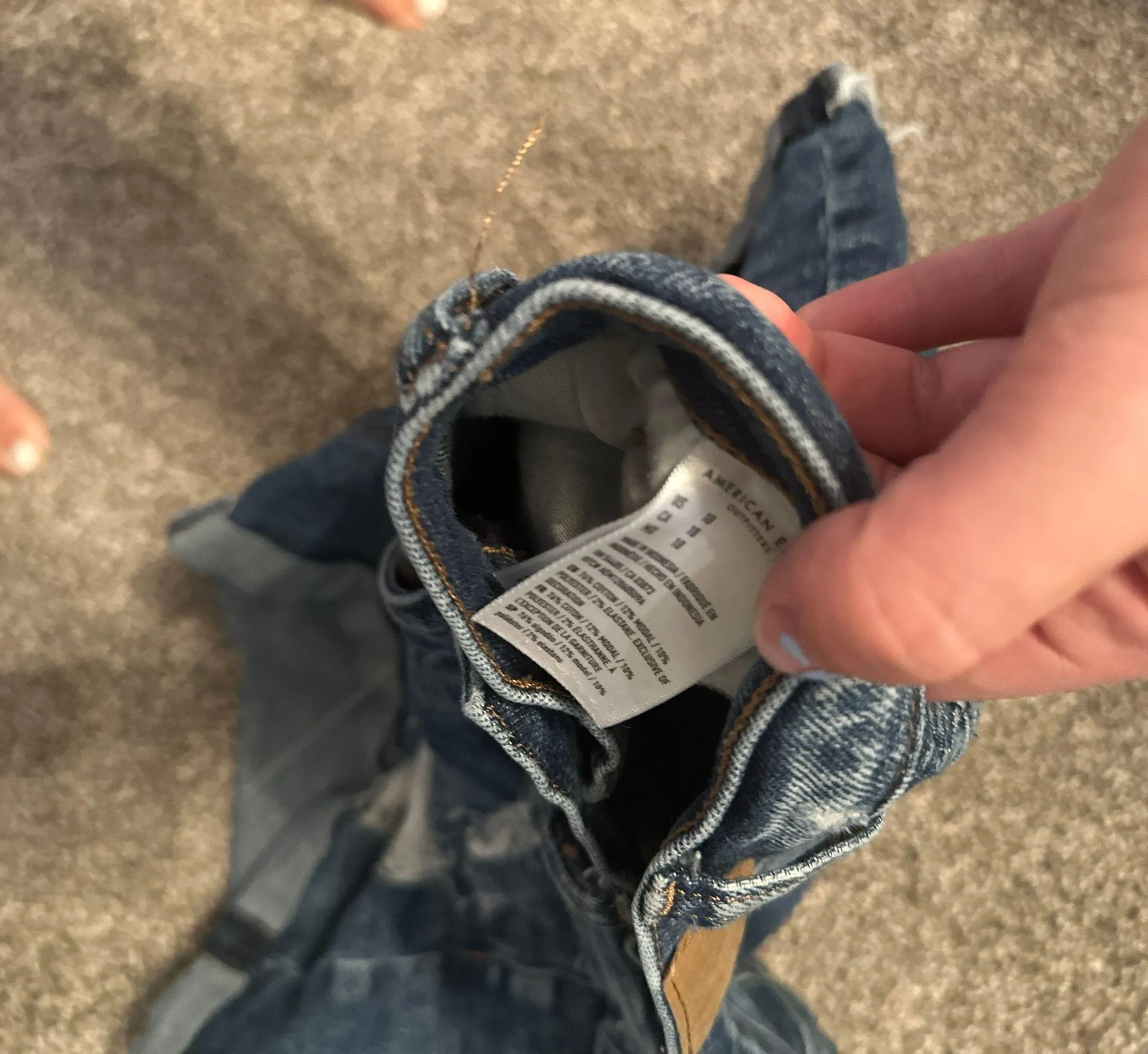 American Eagle Outfitters Shorts - Image 4