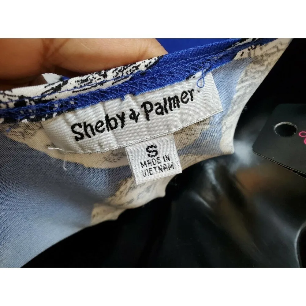 Shelby & Palmer Floral Polyester V-Neck Jumpsuit - Image 8