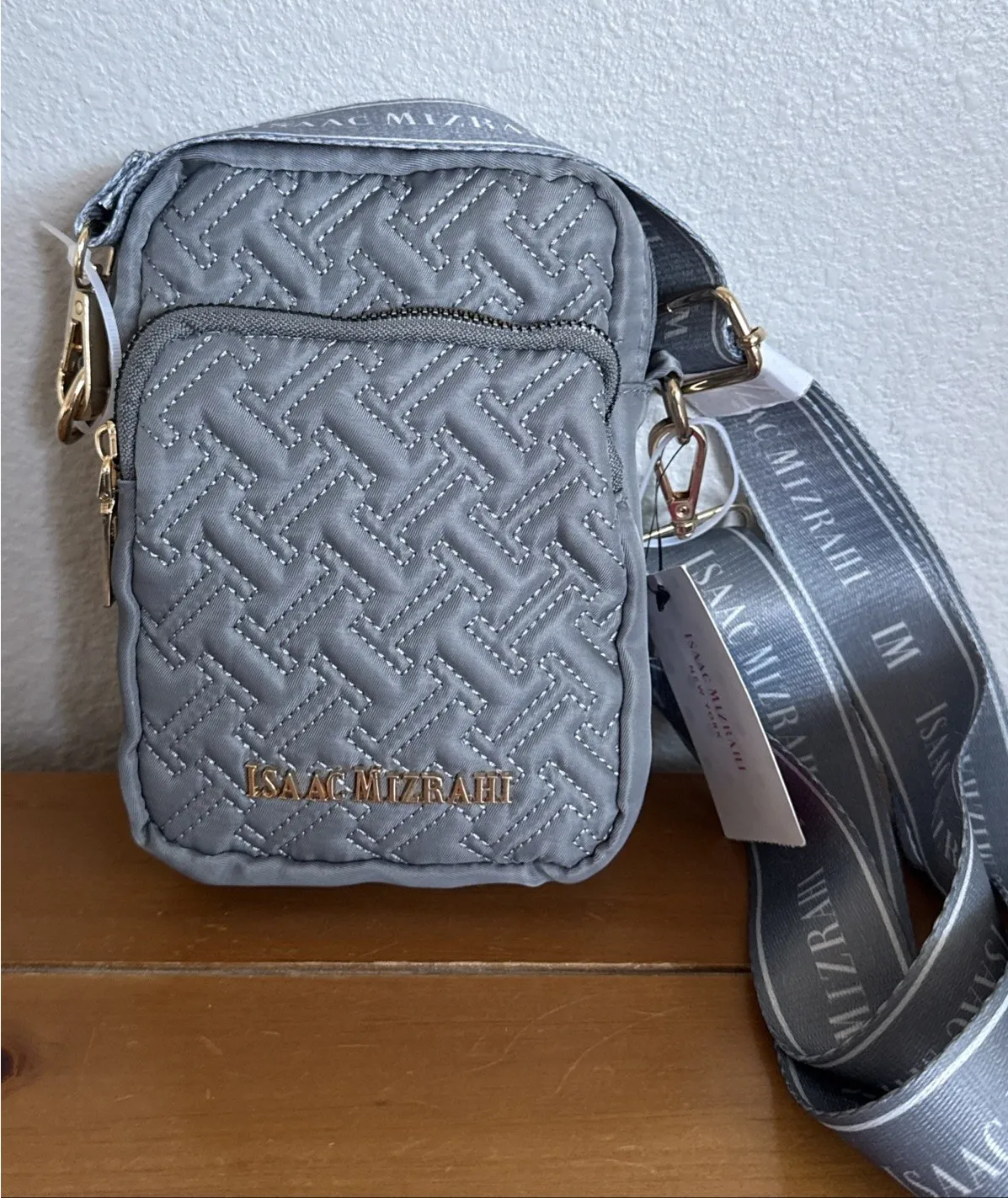 NWT Isaac Mizrahi Quilted Puffer Gray Crossbody Bag Gold Tone Hardware - Image 1