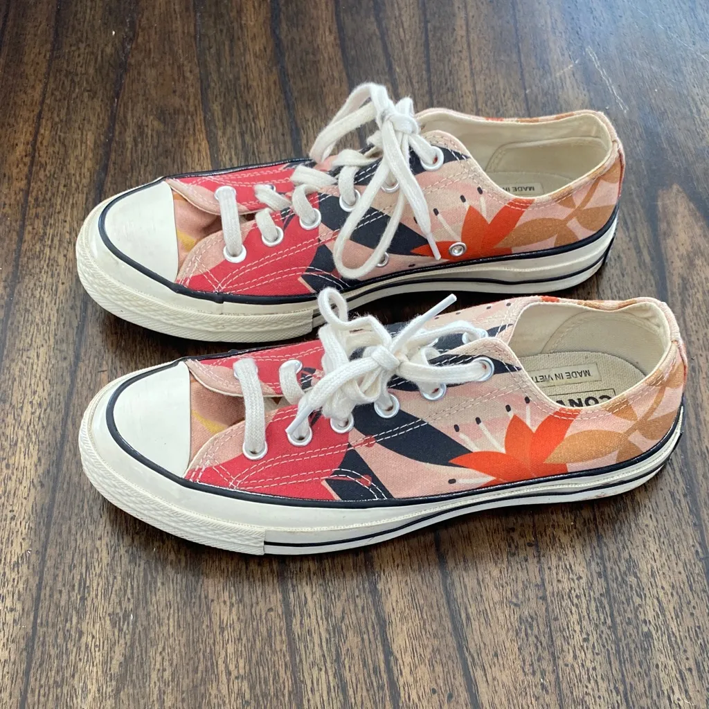 Converse Chuck 70 Low Floral Sneakers Women’s 8.5 EU 39.5 Pink/Orange/Egret - Image 3