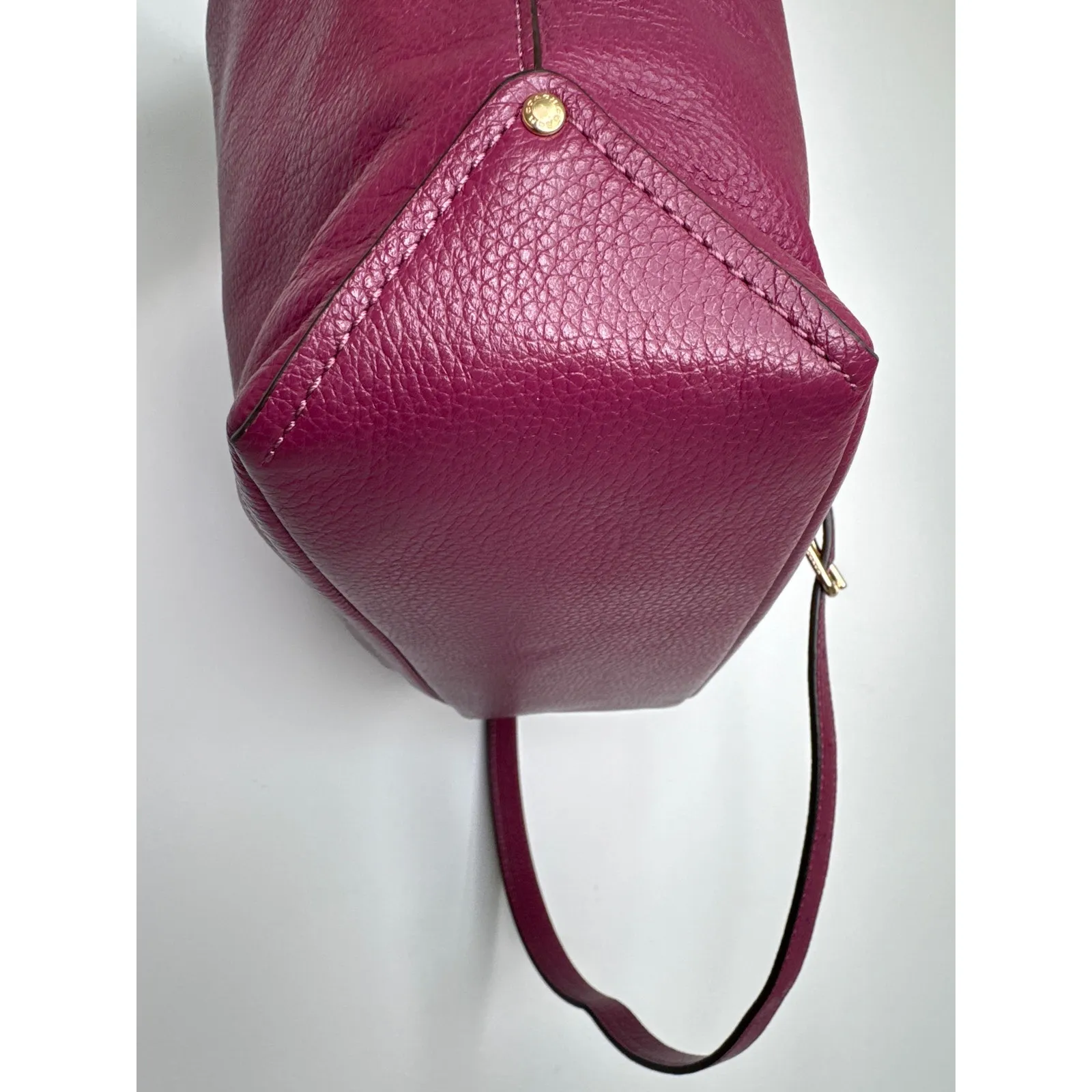 Coach Abby duffle berry Pebbled Leather Shoulder Bag F31507 like NEW - Image 7