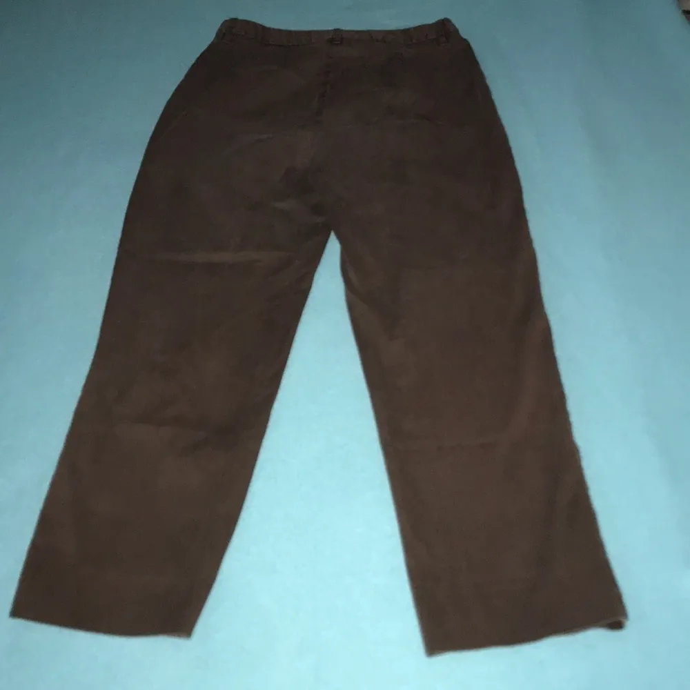 JONES NEW YORK Signature brown capris stretchy size 8 - Image 2