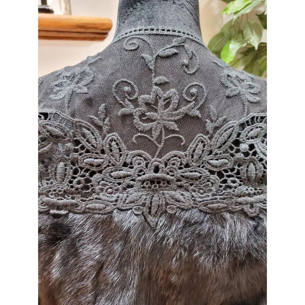 VTG Jazzy Star's Women's Black Polyester Sleeveless V - Image 9