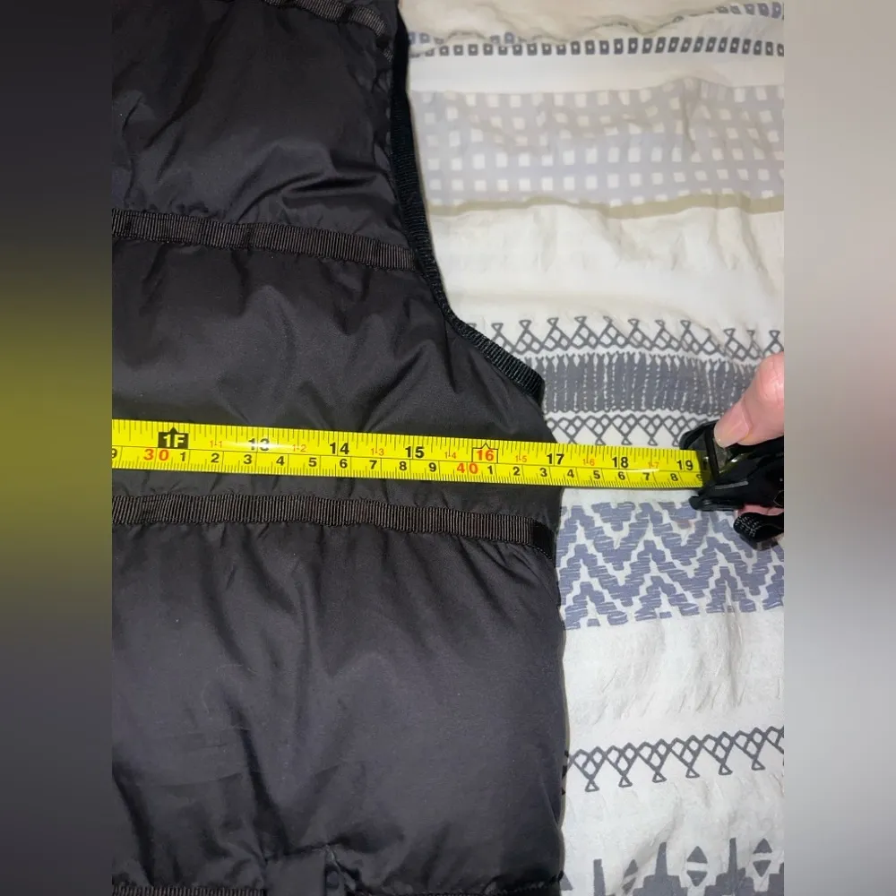 LULULEMON REVERSIBLE PUFFER VEST size 6 - Image 3