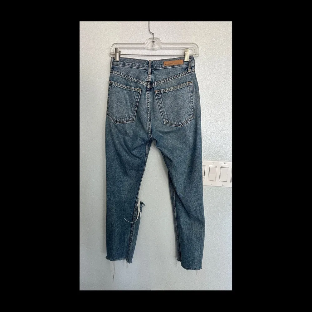 GRLFRND Cigarette skinny with split knee - Image 3