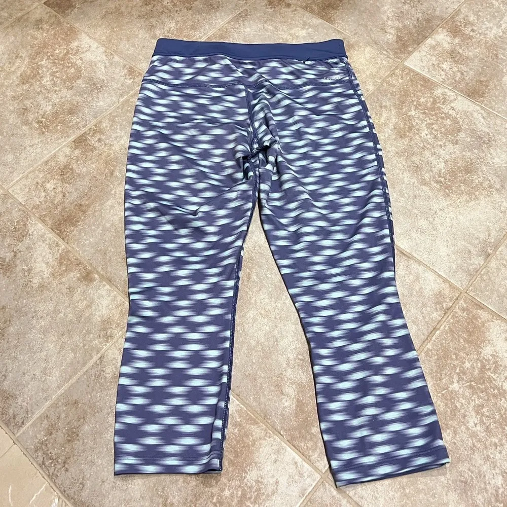Nike Dri Fit Low Rise Capri Leggings Crop Blue Pattern Stretchy Small 19” Inseam - Image 2