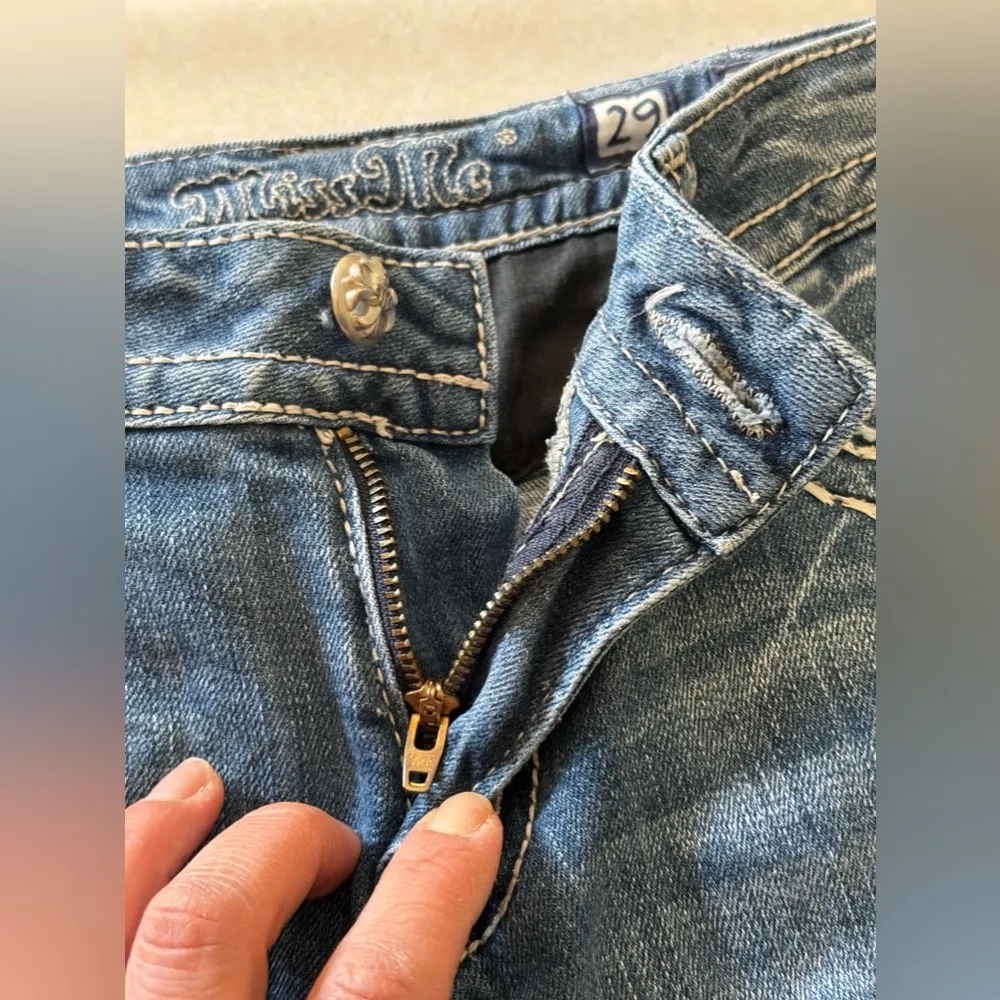 Miss Me Women's Easy Boot Jeans Medium Wash Size 29 w/33” Inseam - Image 7