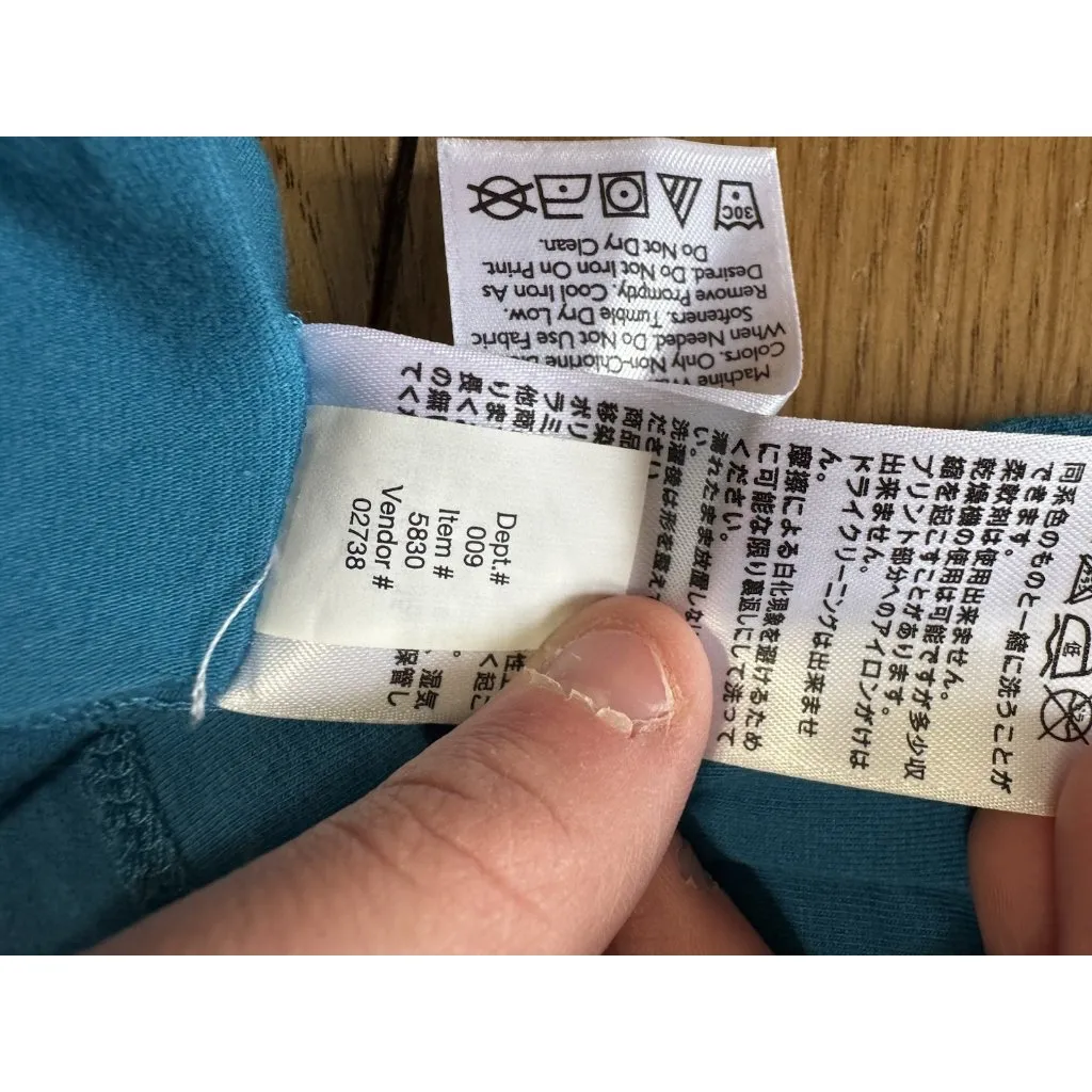 Eddie Bauer Women Shirt Size Medium Classic V Neck Preppy Lightweight Outdoor - Image 13