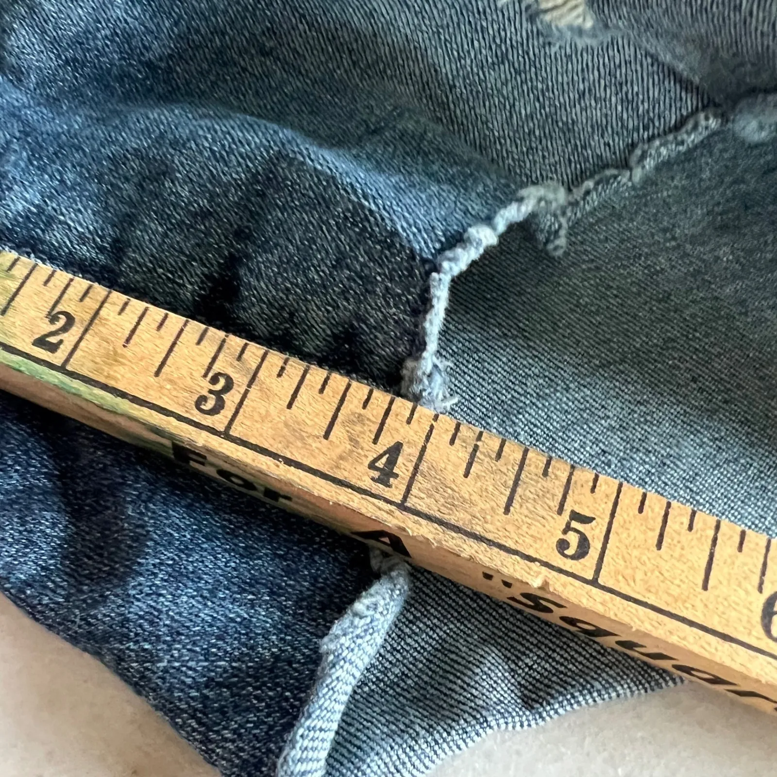 KUT From the Kloth Womens Blue Denim Distressed‎ Frayed Hem Shorts Size 0 - Image 9