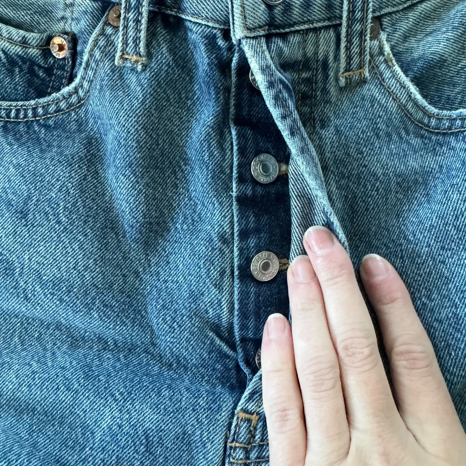 Re/Done 70’s Ultra Stovepipe Jeans Distressed - Image 6