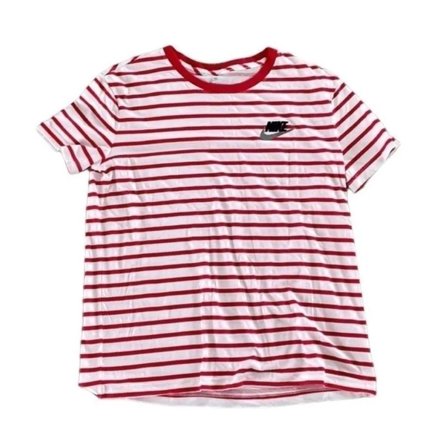 Nike Size Medium Red and White Striped Sporty Preppy T-Shirt - Image 3