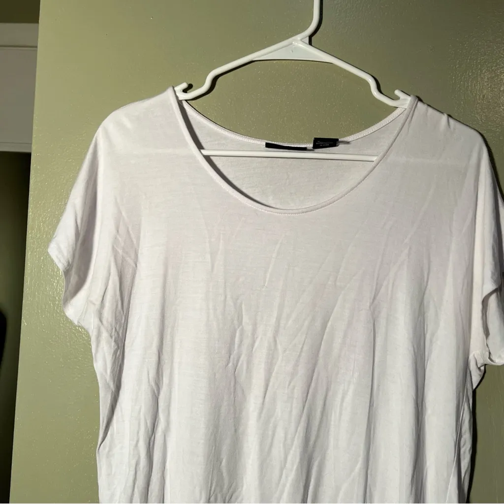 Adrienne Vittadini Scoop Neck T-Shirt White Round Hem S - Image 4