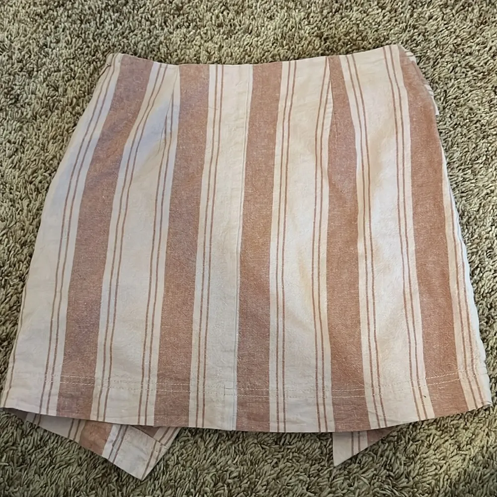 FREE PEOPLE Tuscan Sunrise Skirt in Dusty Mauve - Image 4