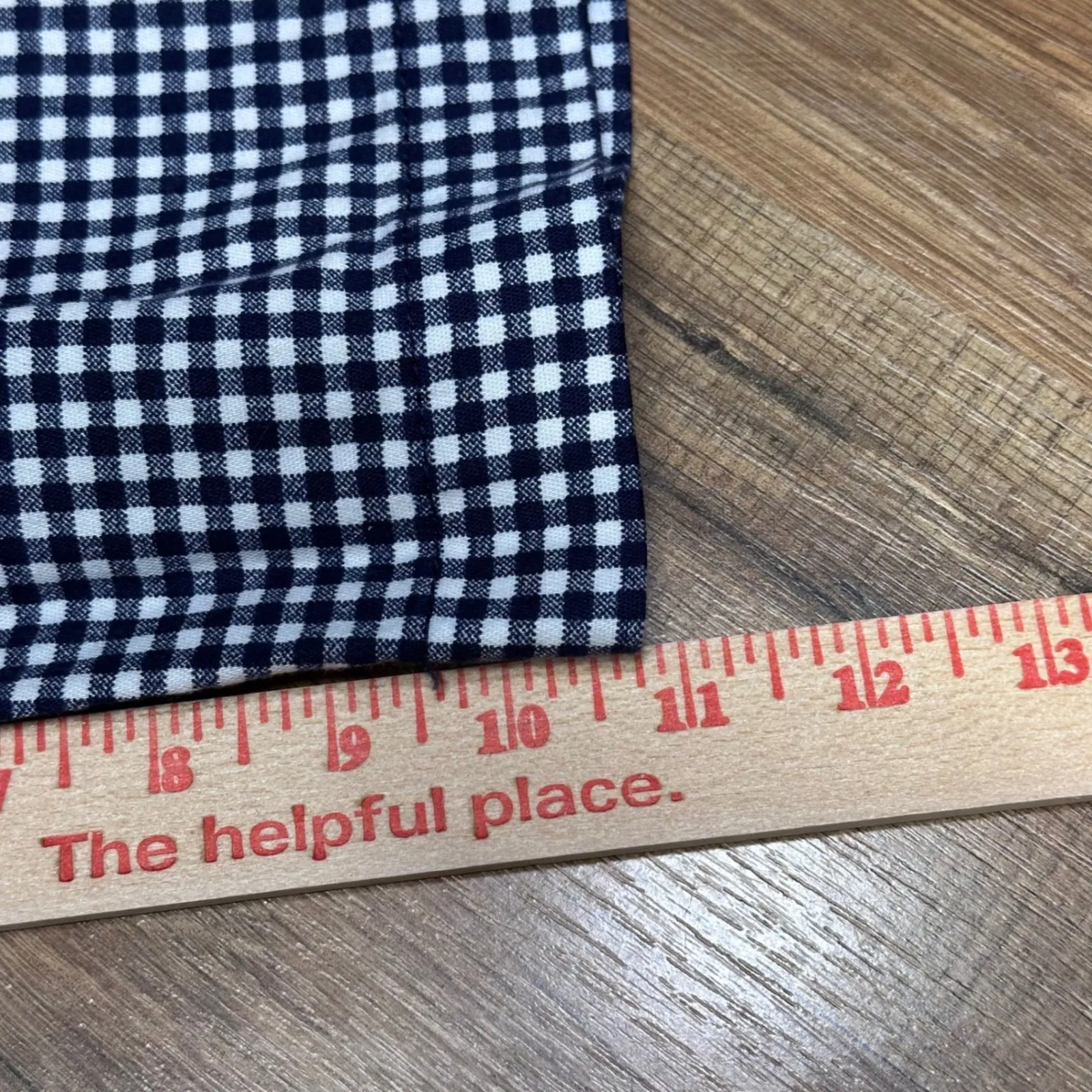 St Johns Bay Bermuda Shorts Womens Size 12 Navy White Gingham Check Classic Fit - Image 6