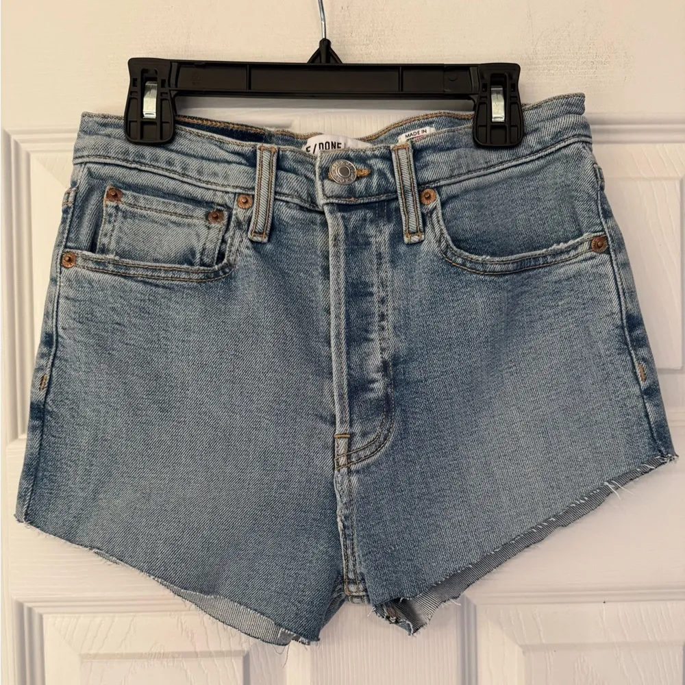 REDONE High Rise Stove Pipe Straight Leg Unfinished Hem Women’s Shorts Size 26 - Image 3