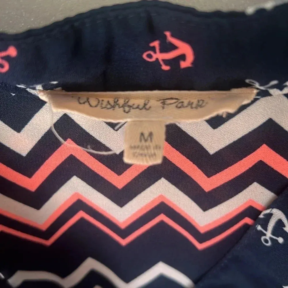 Wishful Park SZ M Nautical Navy Blue White & Pink Anchor Chevron Blouse Top - Image 4