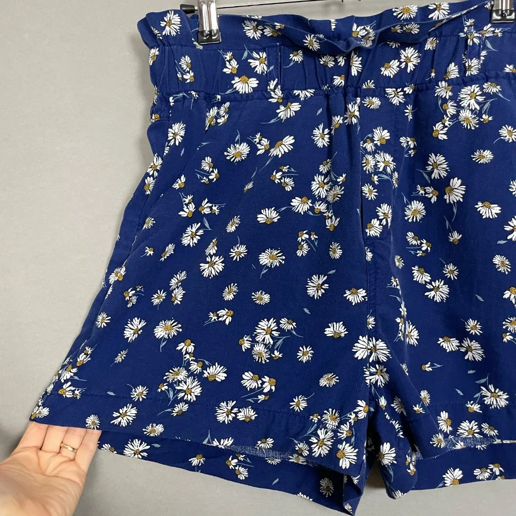 Thread + Supply Shorts Daisy Print Floral Navy Blue Elastic Waistband Sz Medium - Image 5