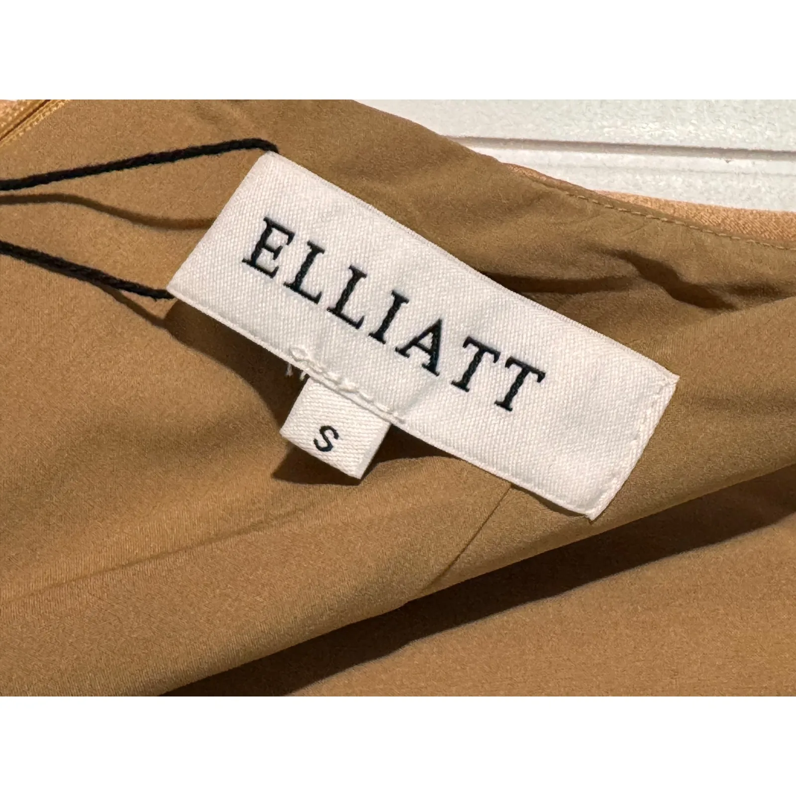 Elliatt New Camo Champagne Satin Mockneck Draped Dress Tulip Hem - Image 9