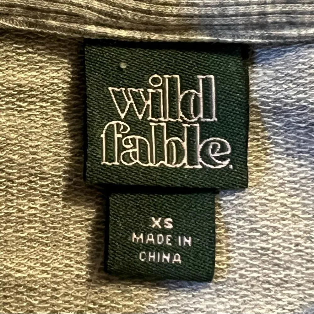 Wild Fable Cropped Hoodie Heather Grey Rainbow Sleeve XS Athleisure Yoga Casual - Image 7