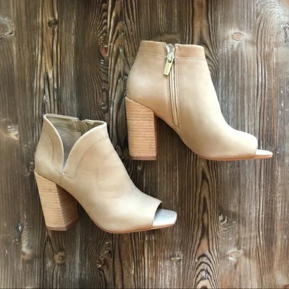 Vince Camuto NEW  Fedrilla Open‎ Toe Bootie - Image 6