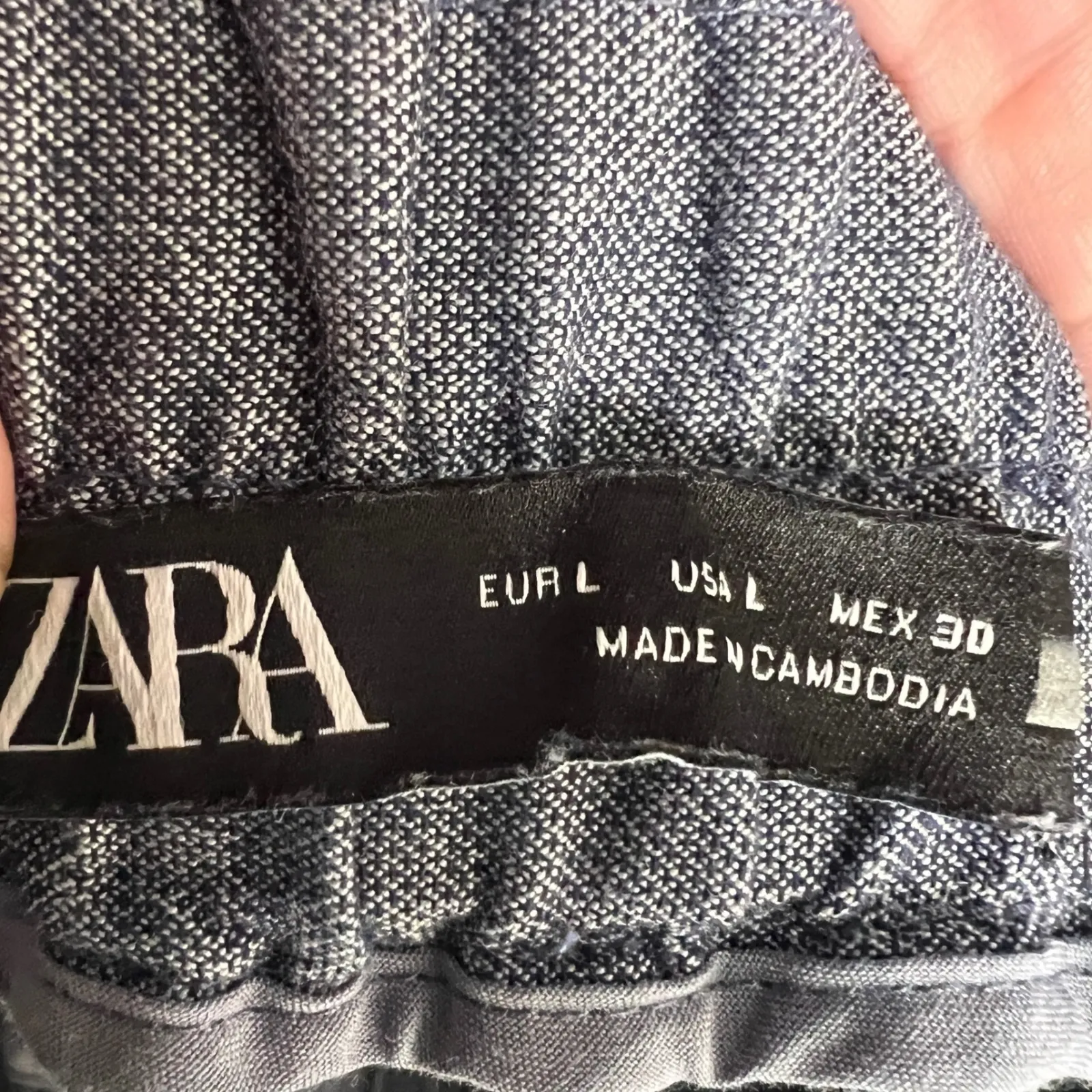 Zara Blue Pull-On Cropped Pants Size L Elastic Waist Chambray Look Cuffed - Image 4