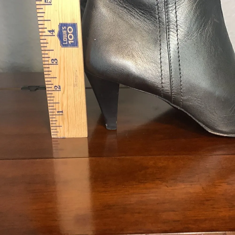 Amalfi pewter ankle booties size 7w - Image 5