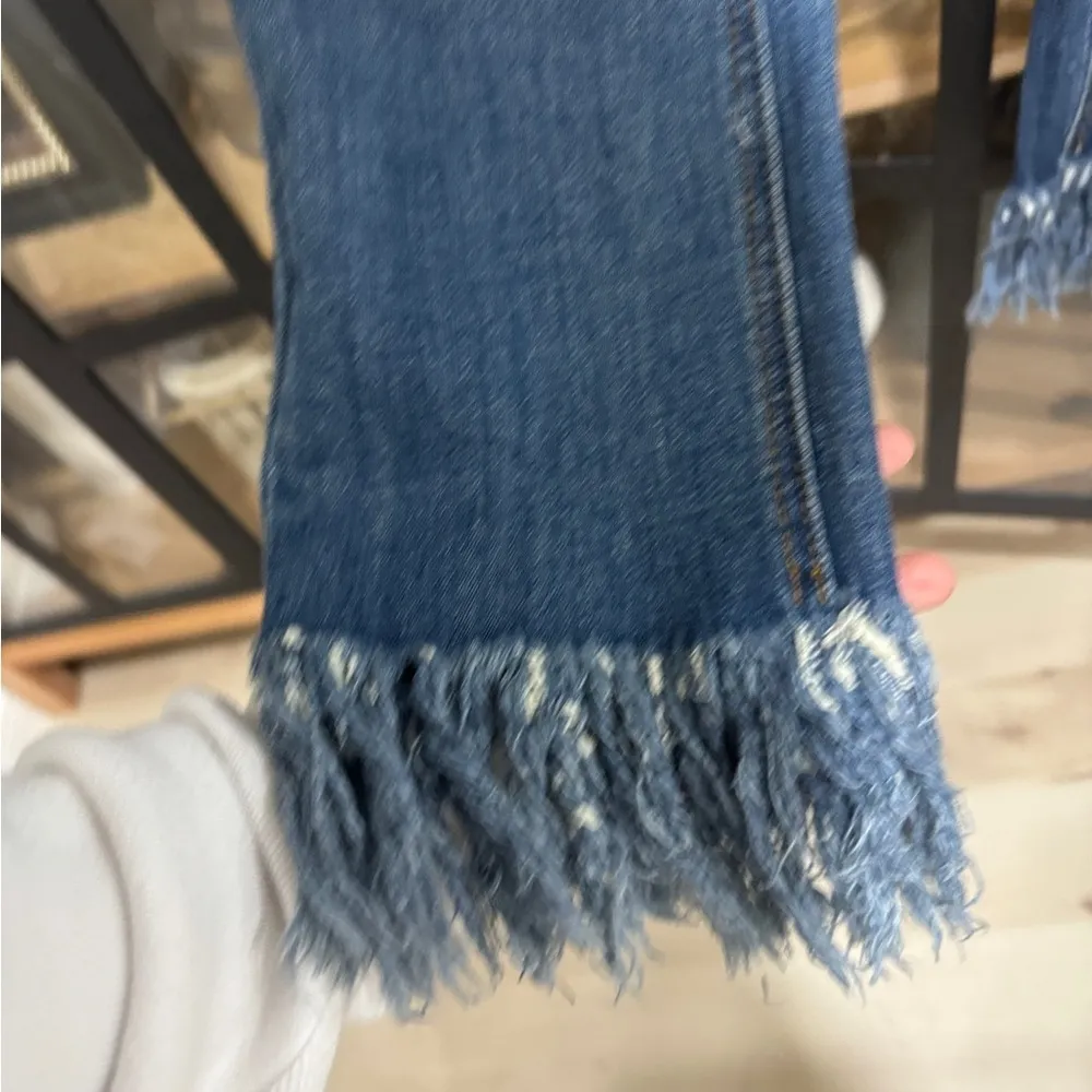 Judy Blue Cropped Frayed Jeans Hem Relaxed I'm So Frayed Mid-Rise Straight denim - Image 5