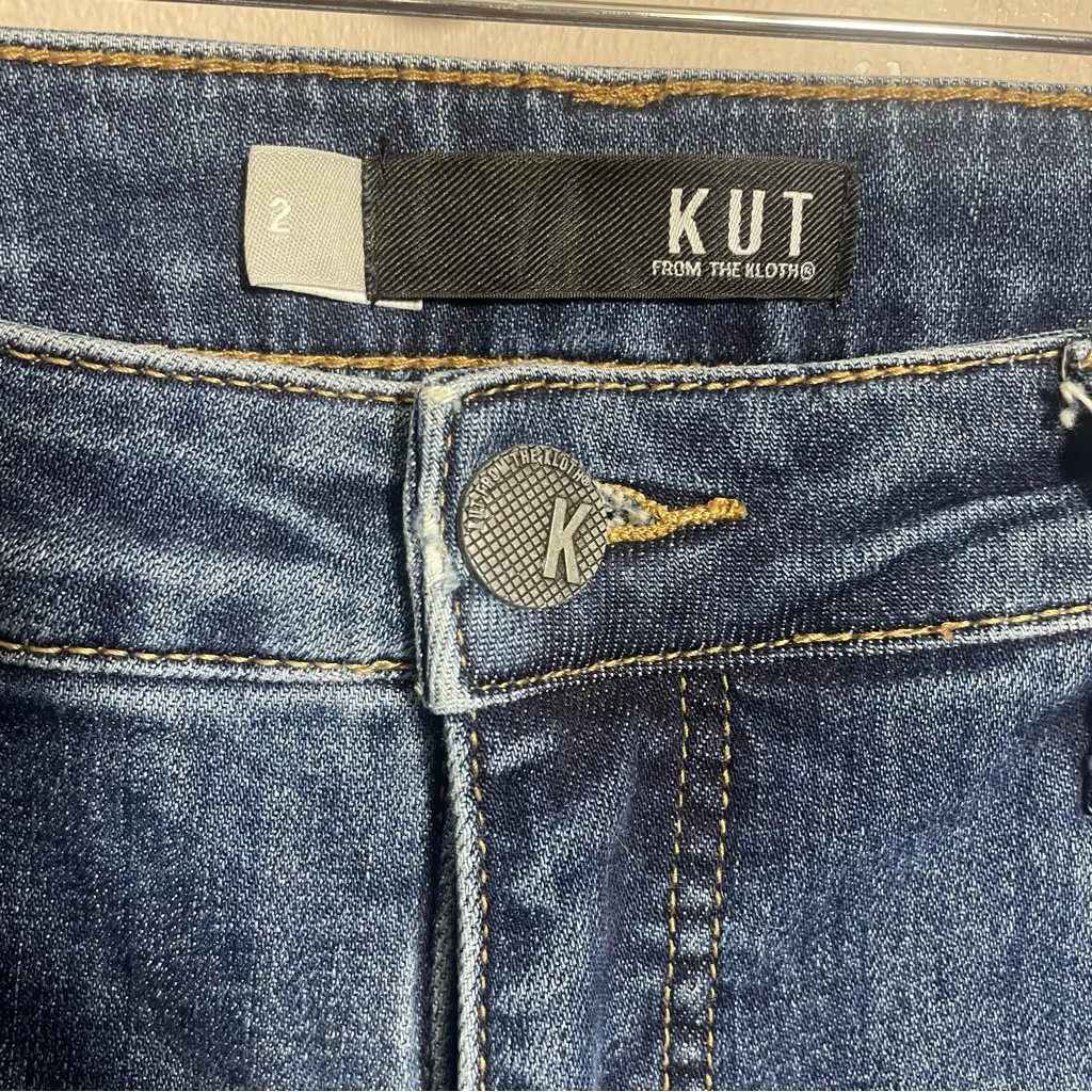 Kut From The Kloth Catherine Fab AB Boyfriend Jeans - Image 4