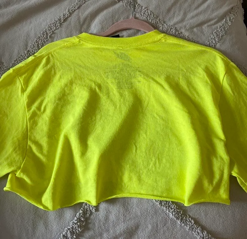 Forever 21 NWT  Mountain Dew Cropped Shirt - Image 3
