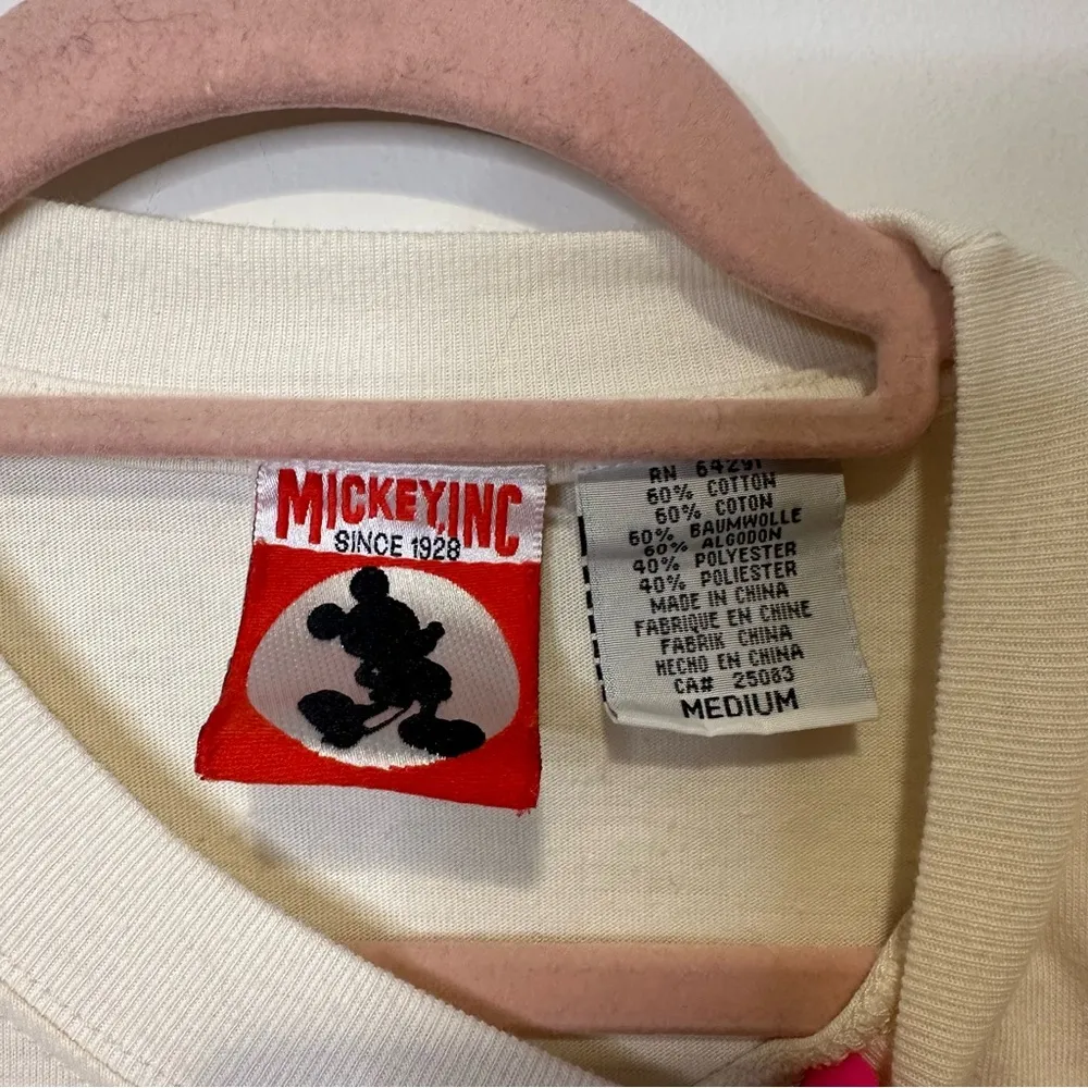 vintage disney embroidered minnie mouse tshirt size medium - Image 3