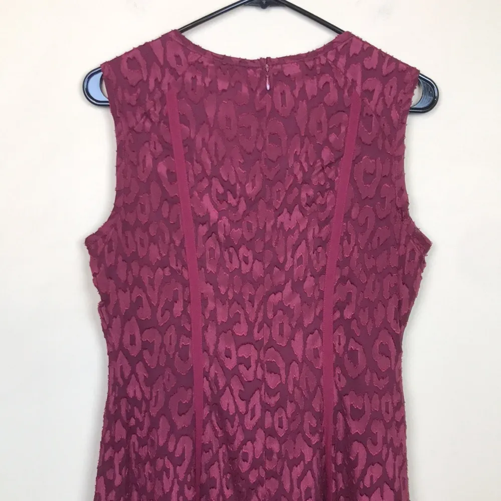 Adrianna Papell Women’s Textured Pattern Net Bust Burgundy Tank A-Line Dress - Image 6