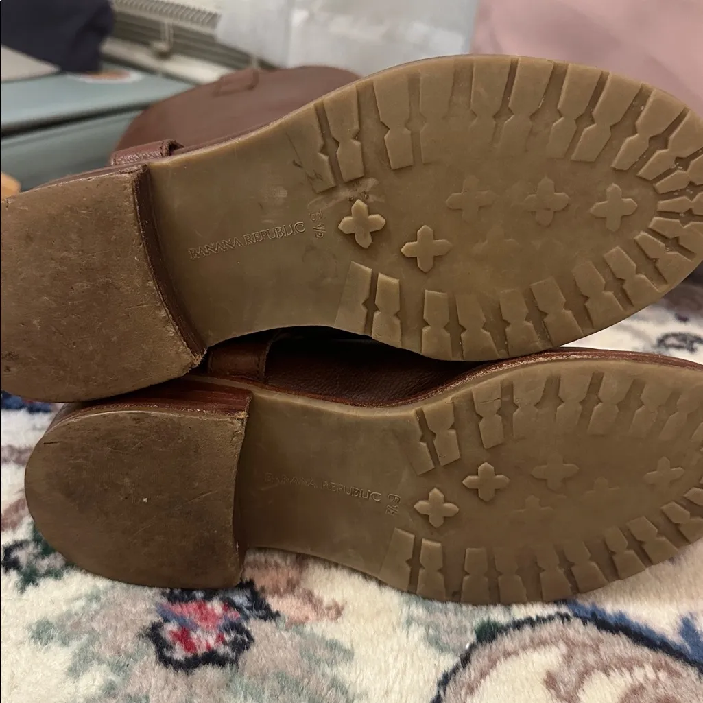 Banana Republic brown leather campus boots sz 6.5 - Image 5
