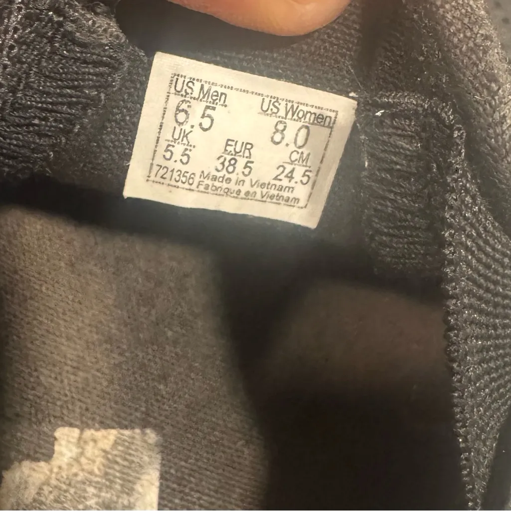 VANS Slip On Skate Shoes Sneakers Black Leather UNISEX 6.5 Men 8 Women - Image 7