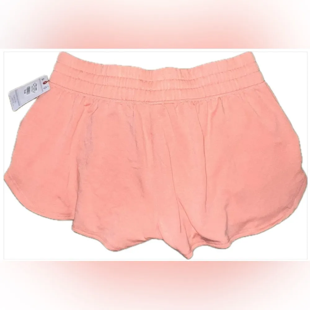 Champion Women's Coral Athletic Set Tank Top and Shorts Size XL NWT - Image 5