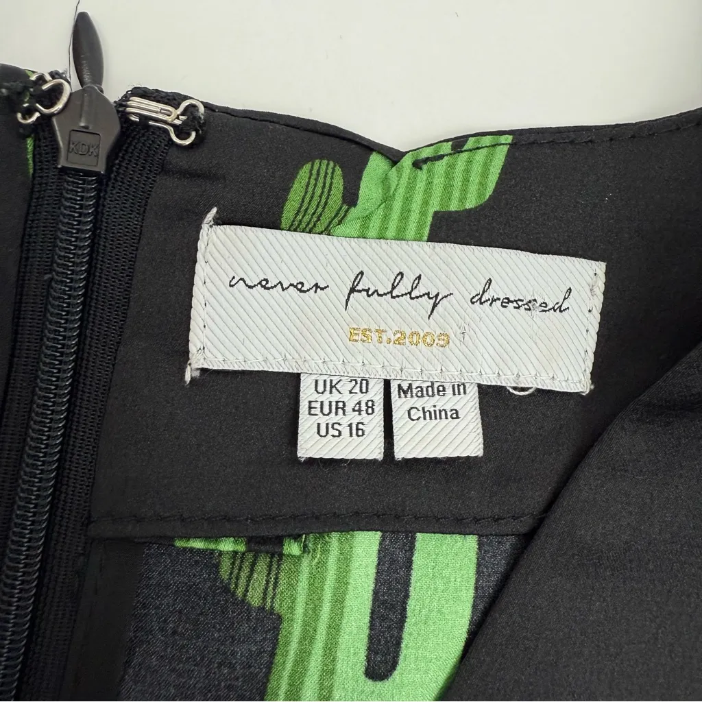 Never Fully Dressed Carly Cactus Print Mini Dress Bell Sleeves Black Green Size 16 - Image 12