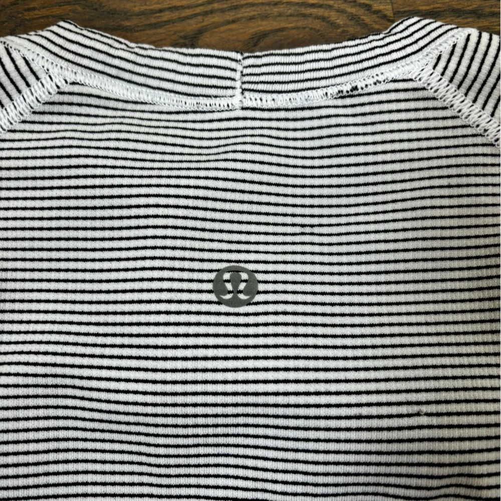Lululemon  black and white striped athletic shirt - Image 3