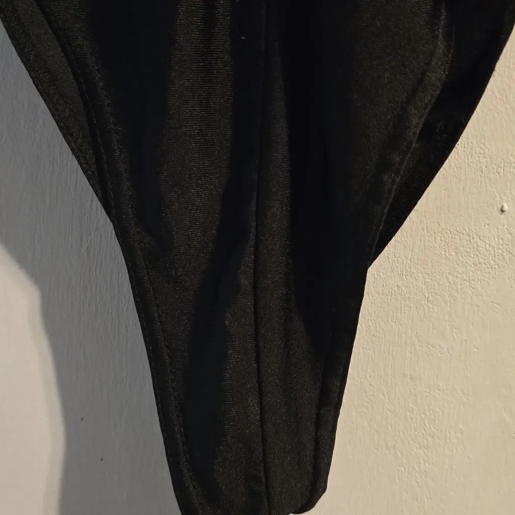 & Other Stories Black Lace Bodysuit - Image 7