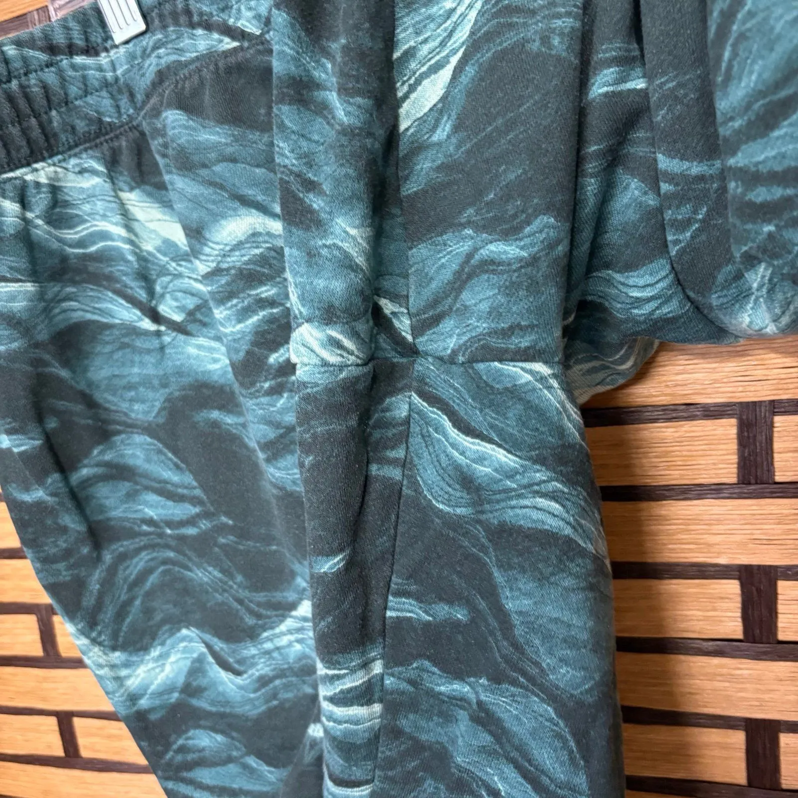 Fabletics Green And Blue Sweatpants Size 2X - Image 6