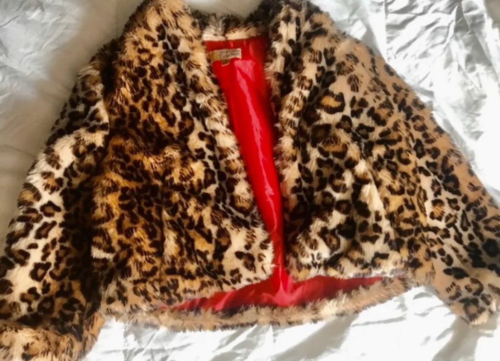 Vera Wang Cheetah Coat - Image 5