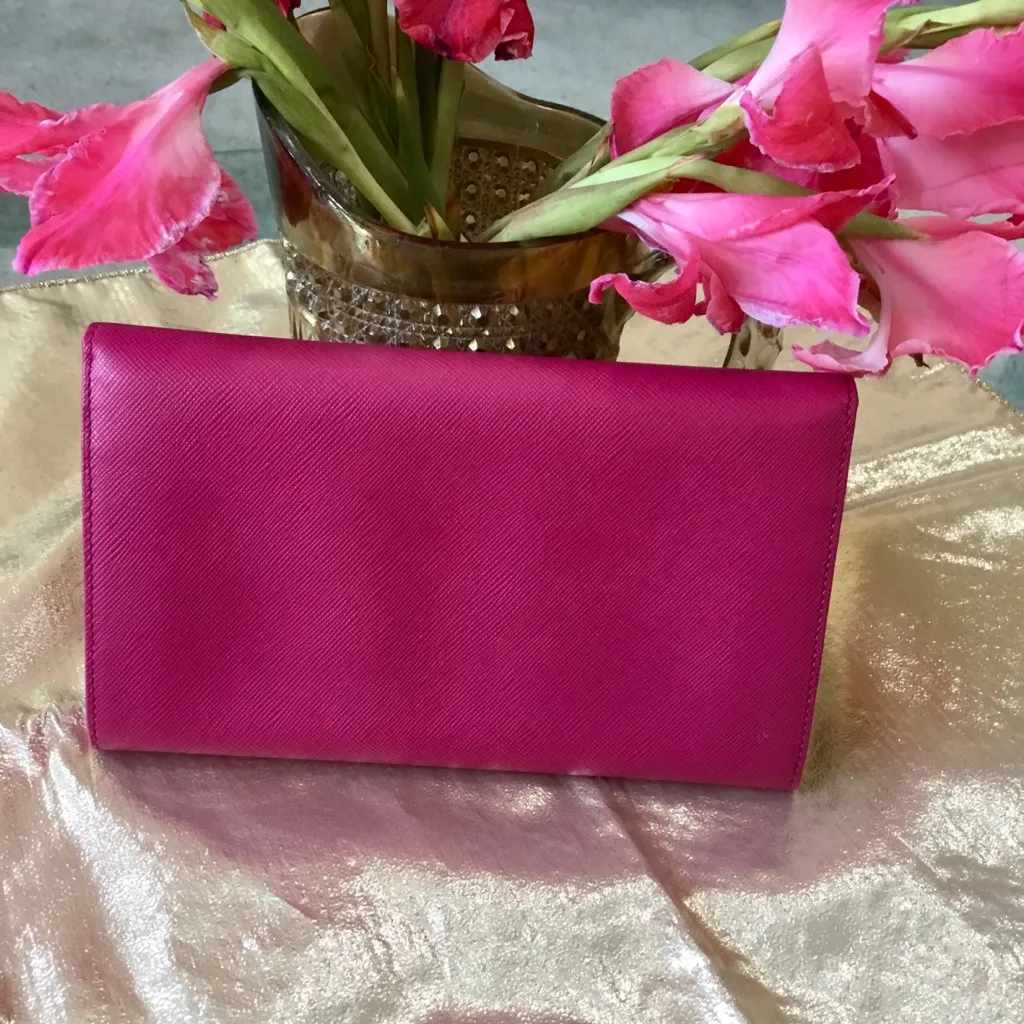 So NICE PRADA SAFFIANO leather wallet 👛🌺 - Image 3