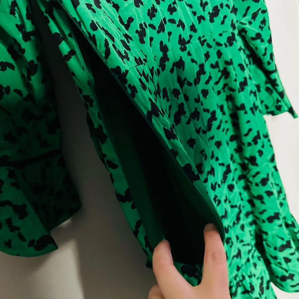 Tanya Taylor Women's Nomi Green Black Printed Long Sleeve Silk Short Dress sz 4 - Image 13